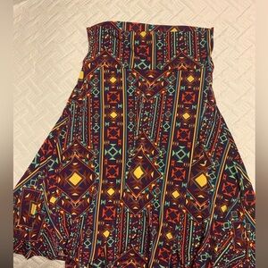 LULAROE -AZURE Stretch Skirt. MEDIUM.  Very good condition. Abstract. 27” long.